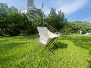 Wholesale portable moon camping chair steel frame Oxford fabric