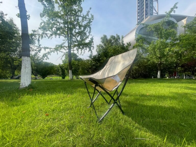 Wholesale portable moon camping chair steel frame Oxford fabric