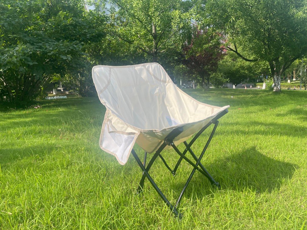 Wholesale portable moon camping chair steel frame Oxford fabric