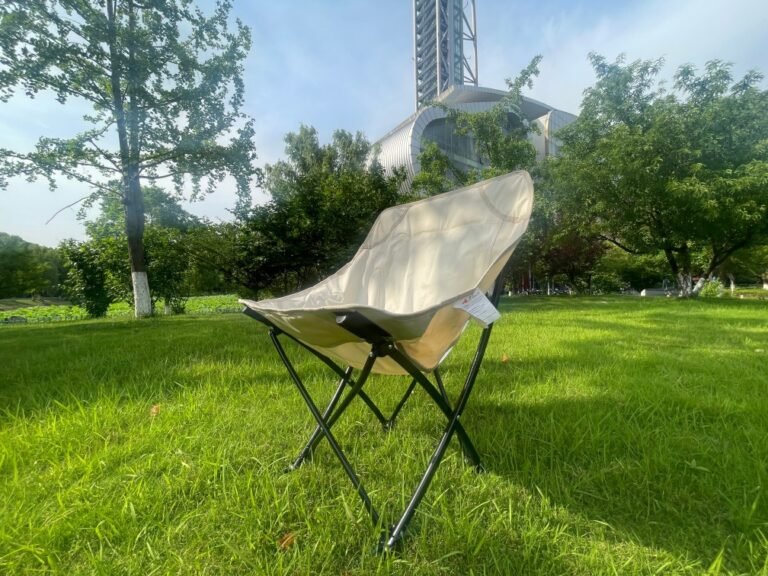 Wholesale portable moon camping chair steel frame Oxford fabric