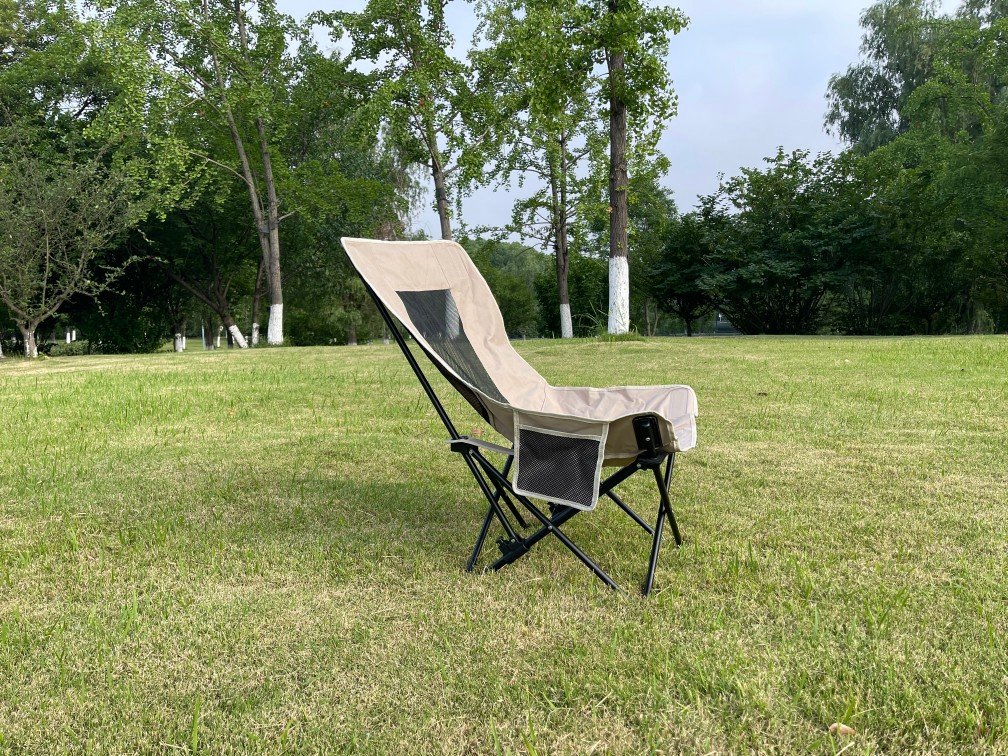 Wholesale portable moon camping chair steel frame Oxford fabric