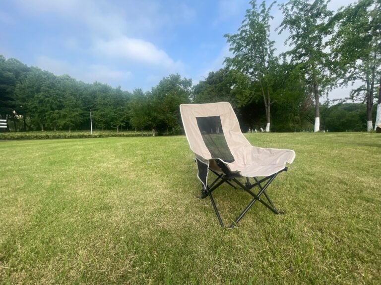 Wholesale portable moon camping chair steel frame Oxford fabric