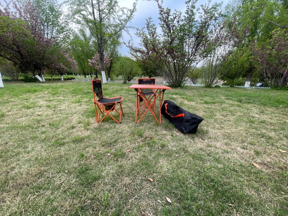 Wholesale orange black folding camping table chair set with carry bag